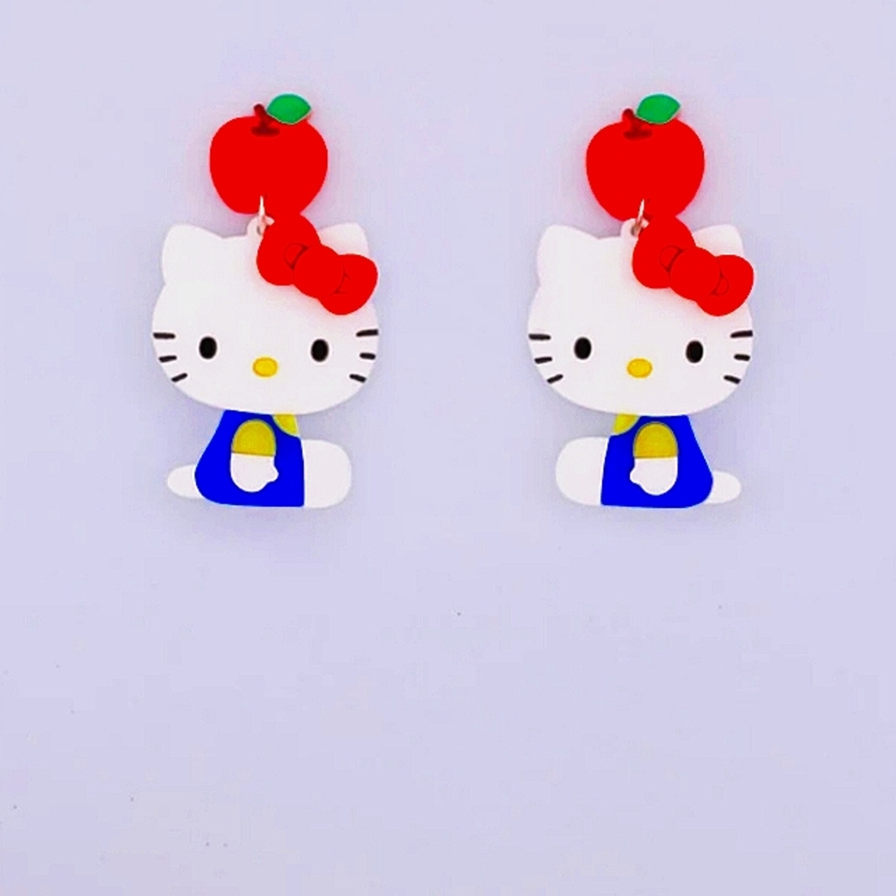 Lavidriola × Hello kitty earrings (never worn, box and numbered)